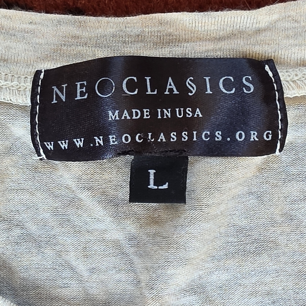Neoclassics Oversized Day & Night CropTank Top Size L EUC - Picture 3 of 5
